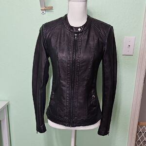 SEBBY COLLECTION women's black jacket